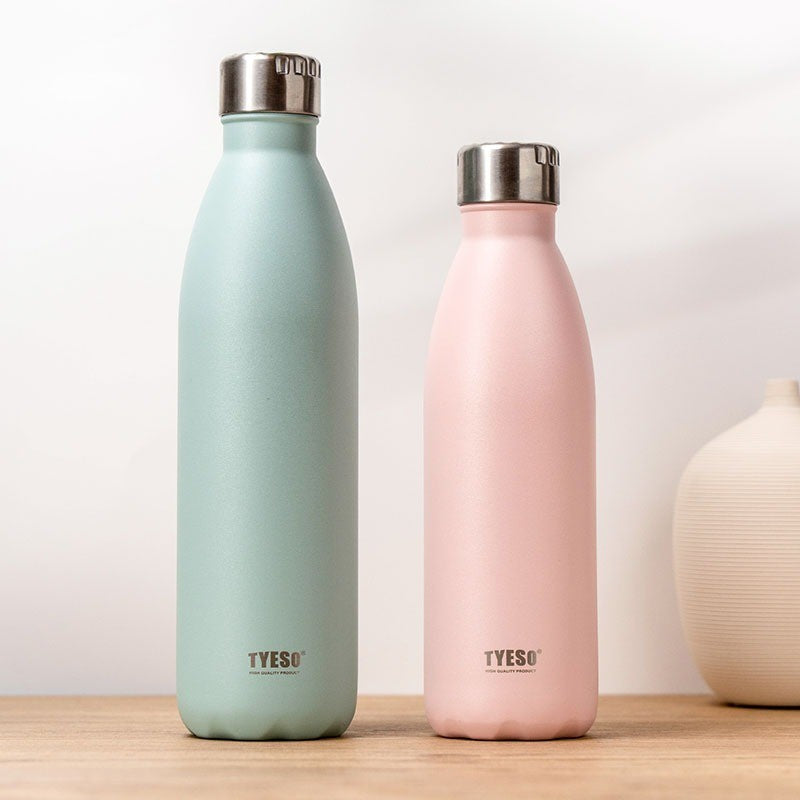 Tyeso Tumbler Botol Klasik 750ml TS-8842 Stainless Sports Double Vacuum Insulated Tahan Panas Dingin
